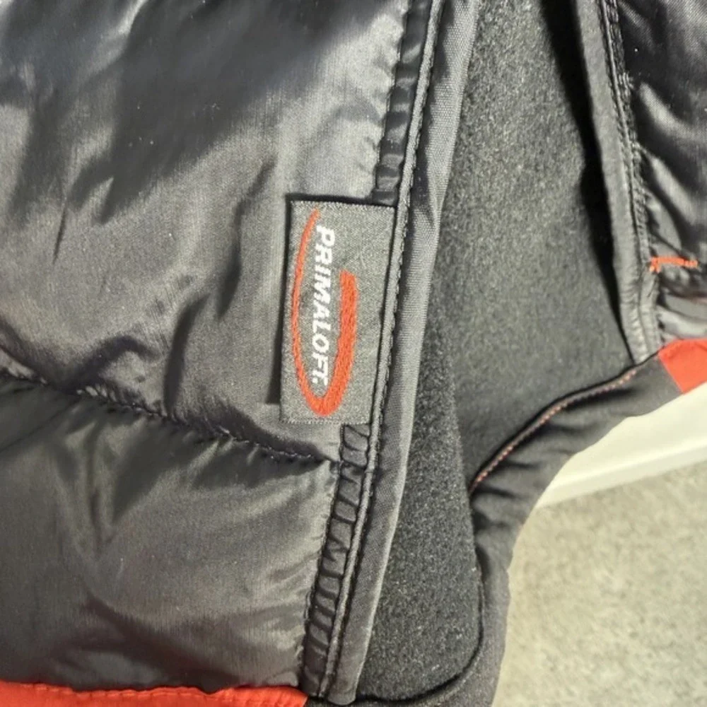 The‎ North Face Men's Size L Lightweight Puffer Coat Jacket Primaloft Red Black